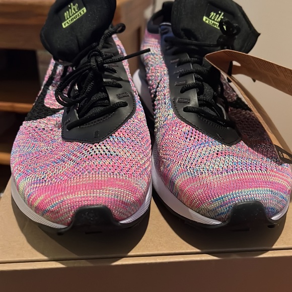 Nike Running Shoes - Picture 2 of 6